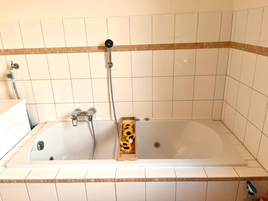 Doppelzimmer Mit Terrasse In Privatem Zuhause Privat bolig Lübeck